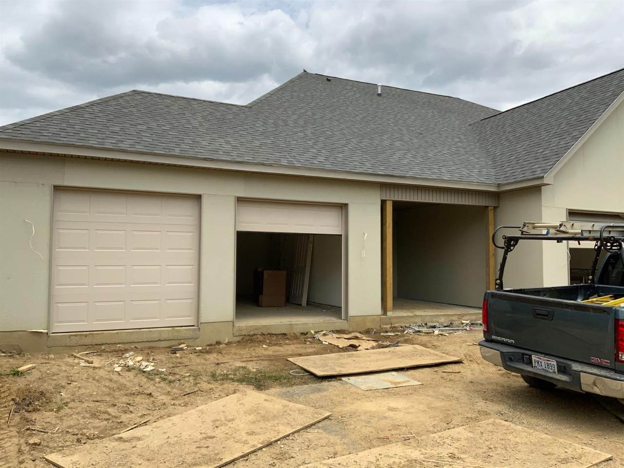 516 Salzberg Lane - Photo 1