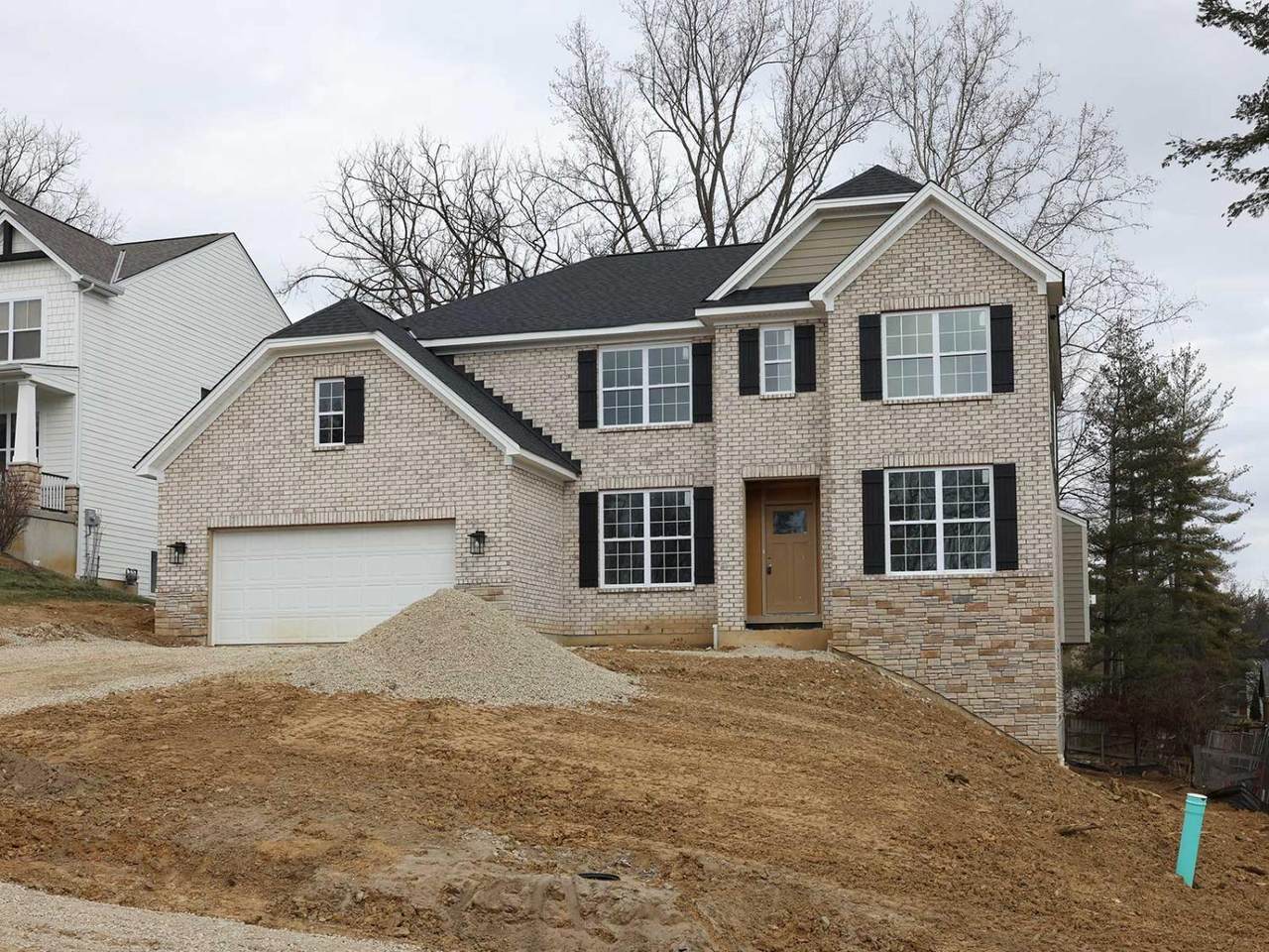 7200 Treetop Ln - Photo 1