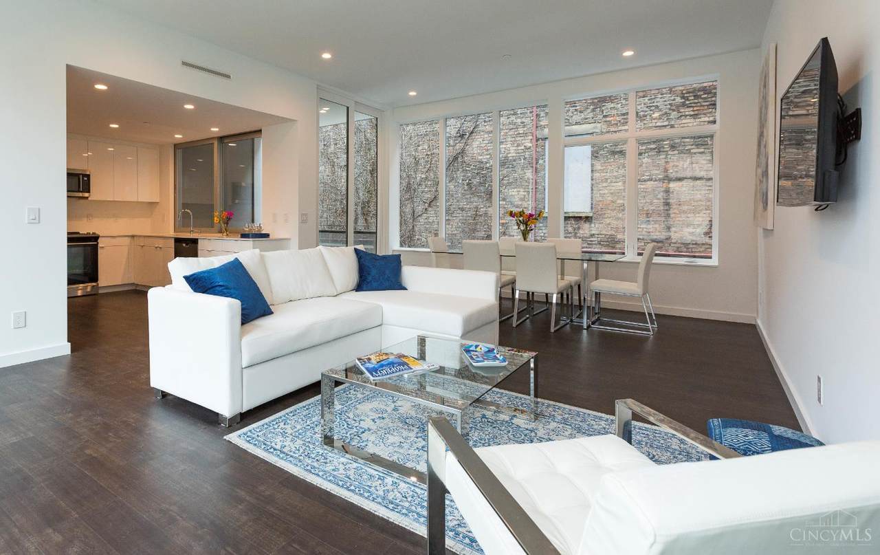 1514 Race Street - Photo 1