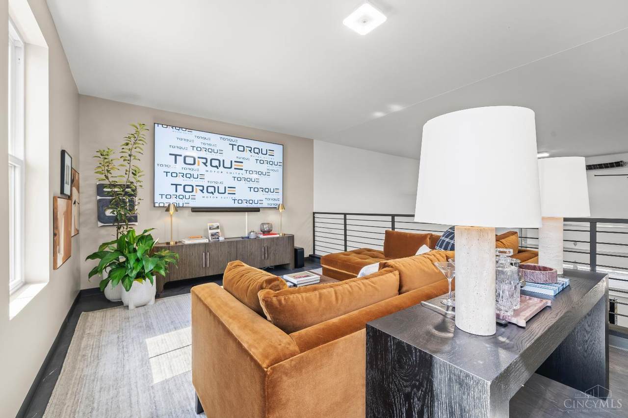 4477 Thirty Fourth Avenue - Photo 1