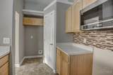 2124 Commons Circle - Photo 10