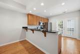 2530 Hackberry Street - Photo 8