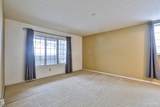 9940 Regatta Drive - Photo 18