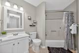 3211 Heritage Square Dr - Photo 32