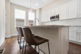 2711 Hyde Park Avenue - Photo 18