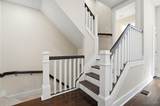 2711 Hyde Park Avenue - Photo 23
