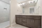 2711 Hyde Park Avenue - Photo 33