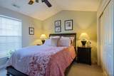 8033 Pinnacle Point Drive - Photo 25