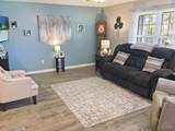 1511 Commons Drive - Photo 2