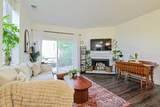 985 Paradrome Street - Photo 4