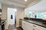 985 Paradrome Street - Photo 8