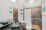 1202 Main Street - Photo 11