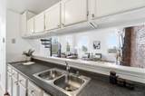 561 Milton Street - Photo 18