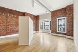 1213 Vine Street - Photo 18