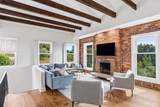 927 Paradrome Street - Photo 9