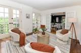 854 Rue De La Paix - Photo 10