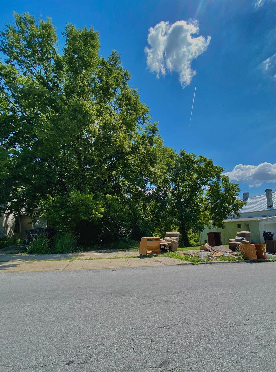 3076 Moosewood - Photo 1