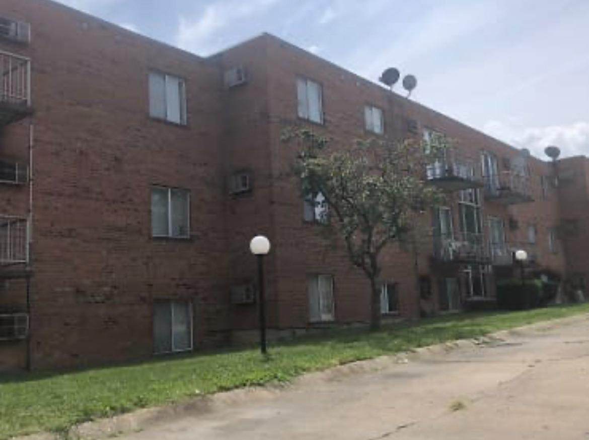 2848 Harrison Avenue - Photo 1