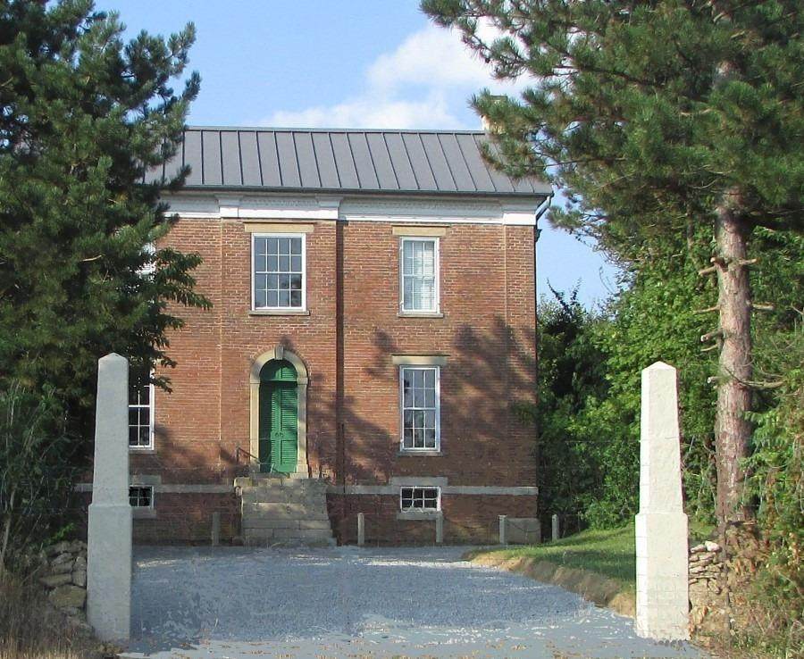 10293 St Rt 134 - Photo 1