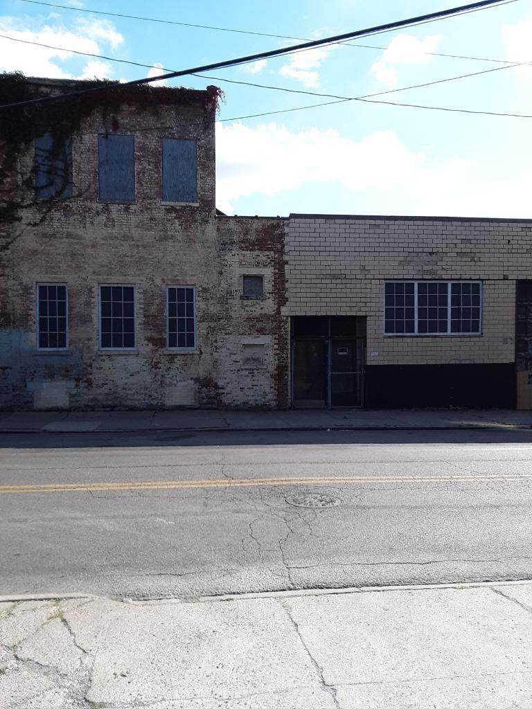 417 Findlay St - Photo 1