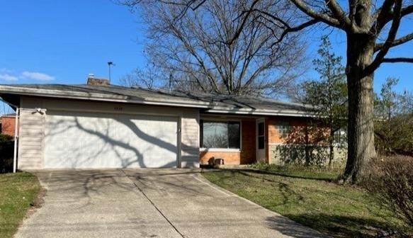 5838 Ranlyn Avenue - Photo 1