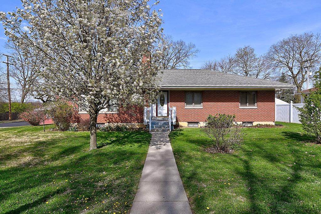 2700 Acorn Drive - Photo 1