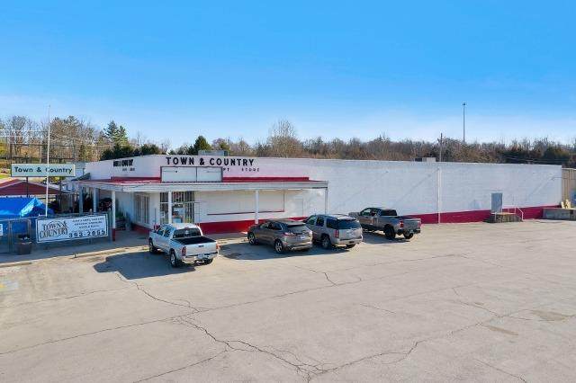 838 High St - Photo 1