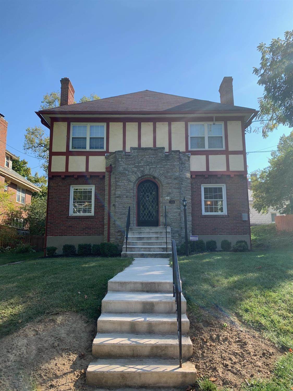 3446 Brookline Avenue - Photo 1