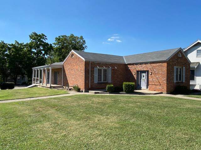 3425 Glenmore Avenue - Photo 1
