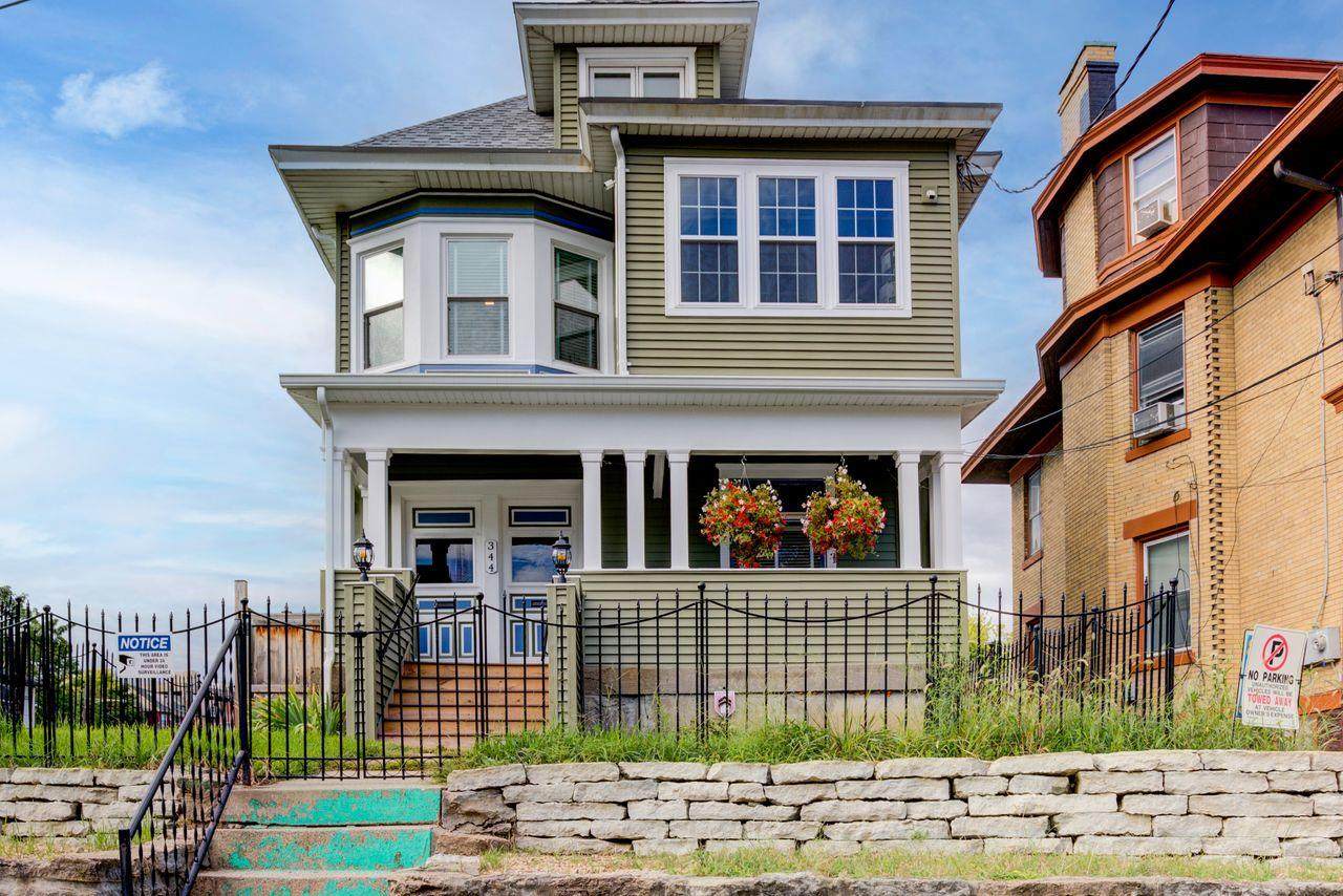 344 Helen St - Photo 1