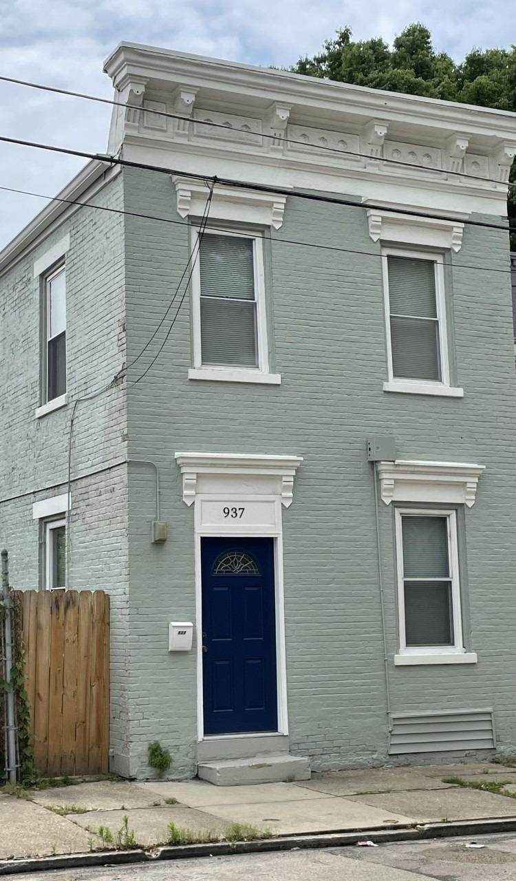 937 Findlay St - Photo 1