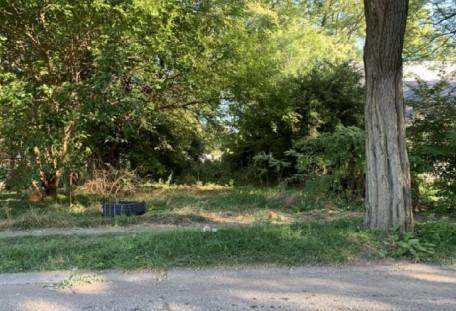 220 Whittaker Ave - Photo 1