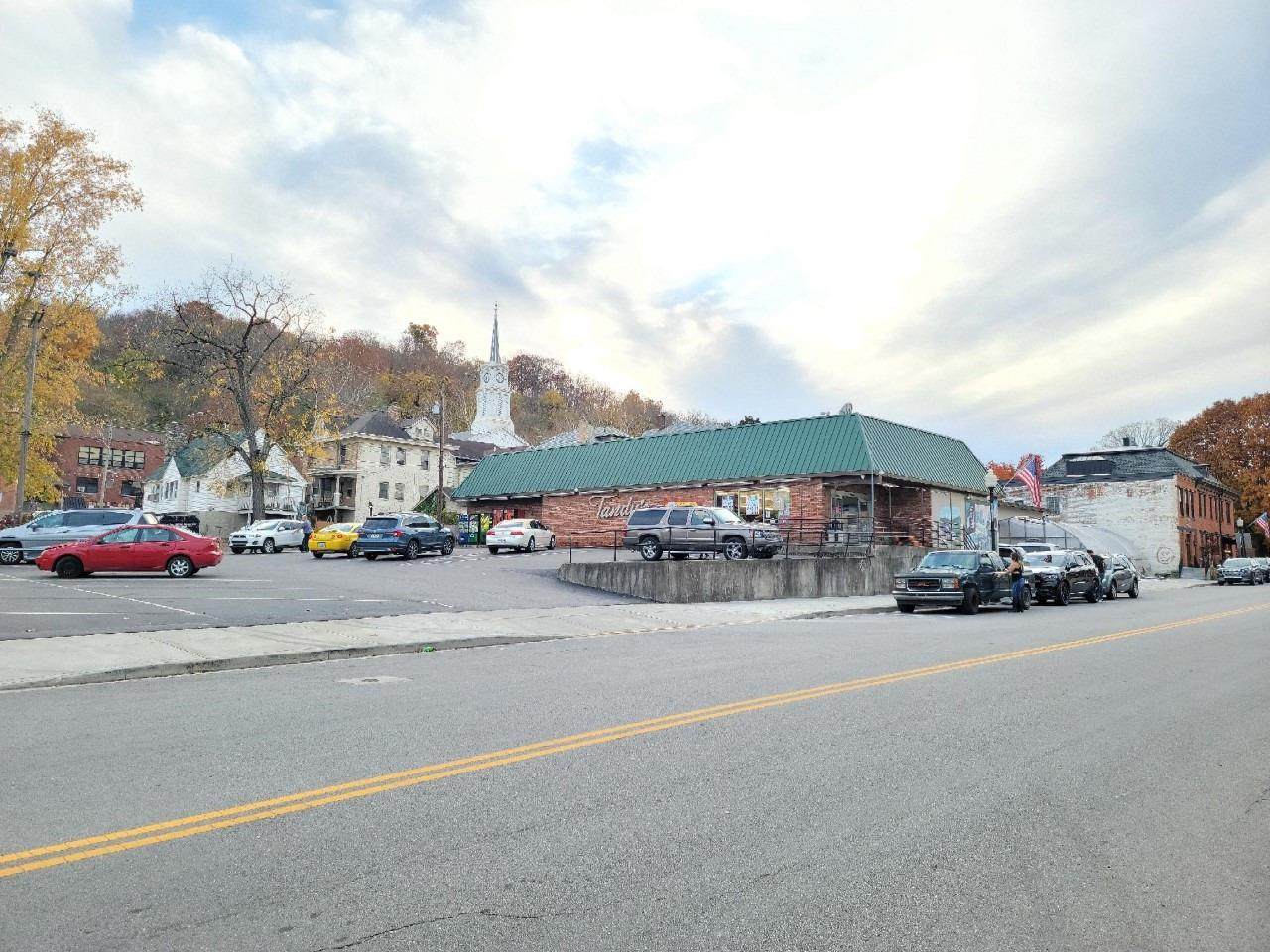 203 Third St - Photo 1