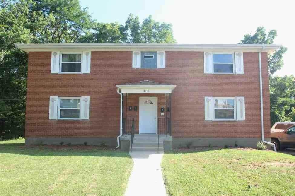 735 Elberon Ave - Photo 1