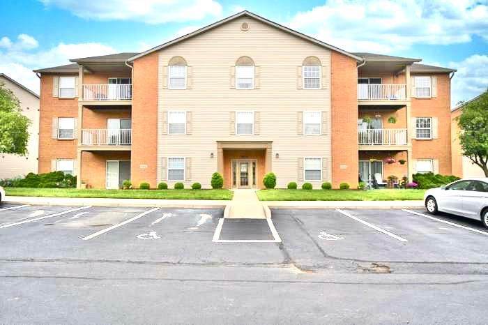 7904 Jessies Way - Photo 1