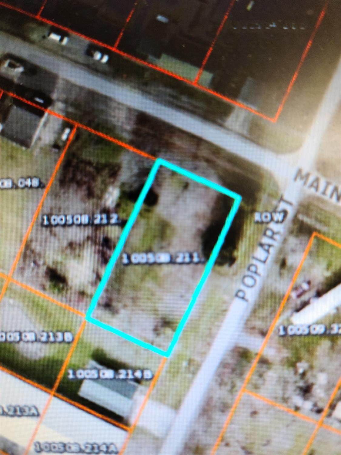 521 Poplar St - Photo 1