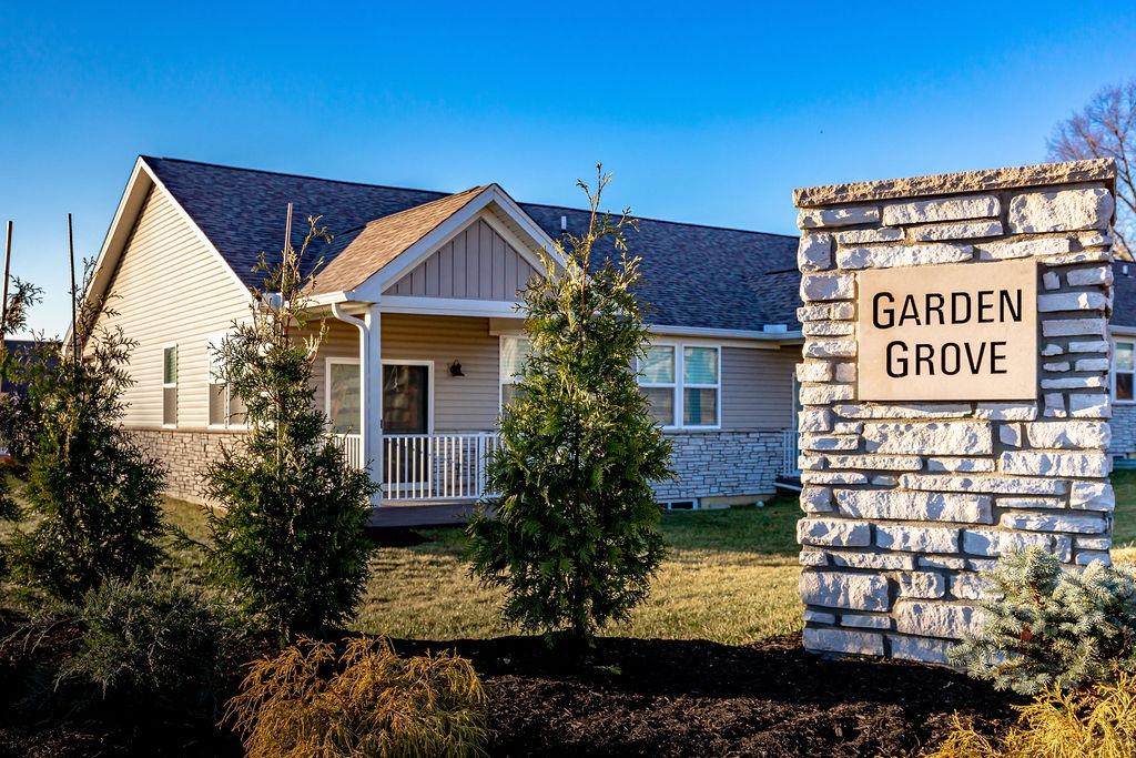 5015 Garden Grove Ln - Photo 1