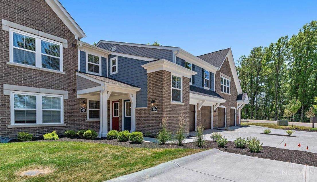 5880 Parkview Lane - Photo 1