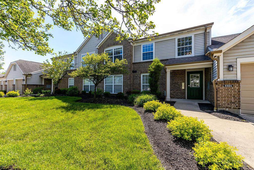 4401 North Point - Photo 1