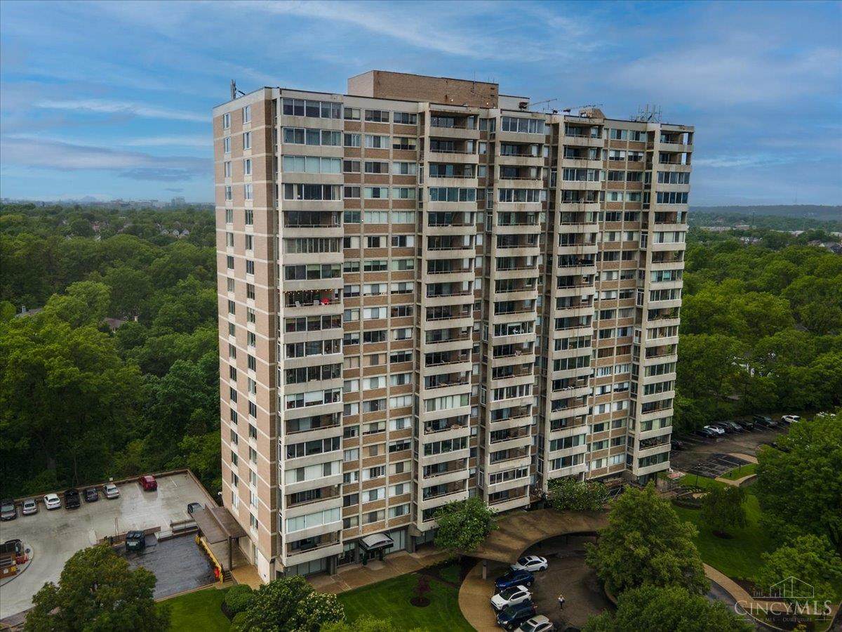 2324 Madison Road - Photo 1