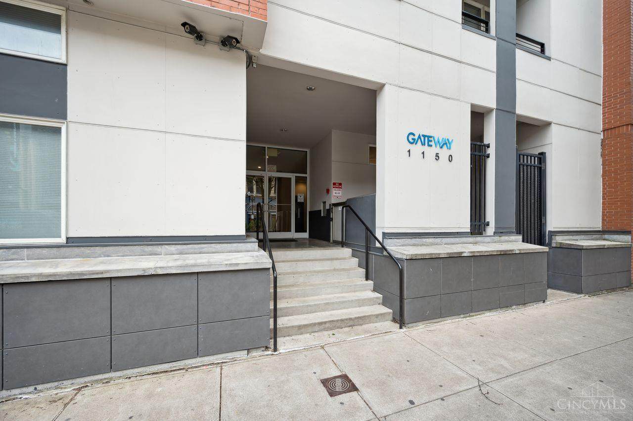 1150 Vine Street - Photo 1