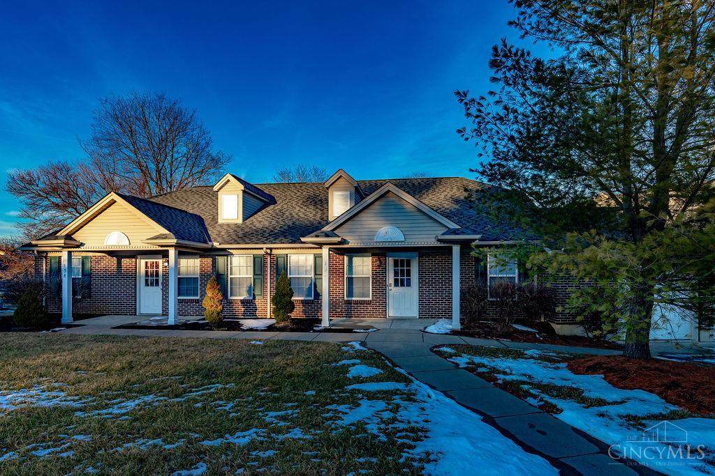 136 North Ridge Drive - Photo 1