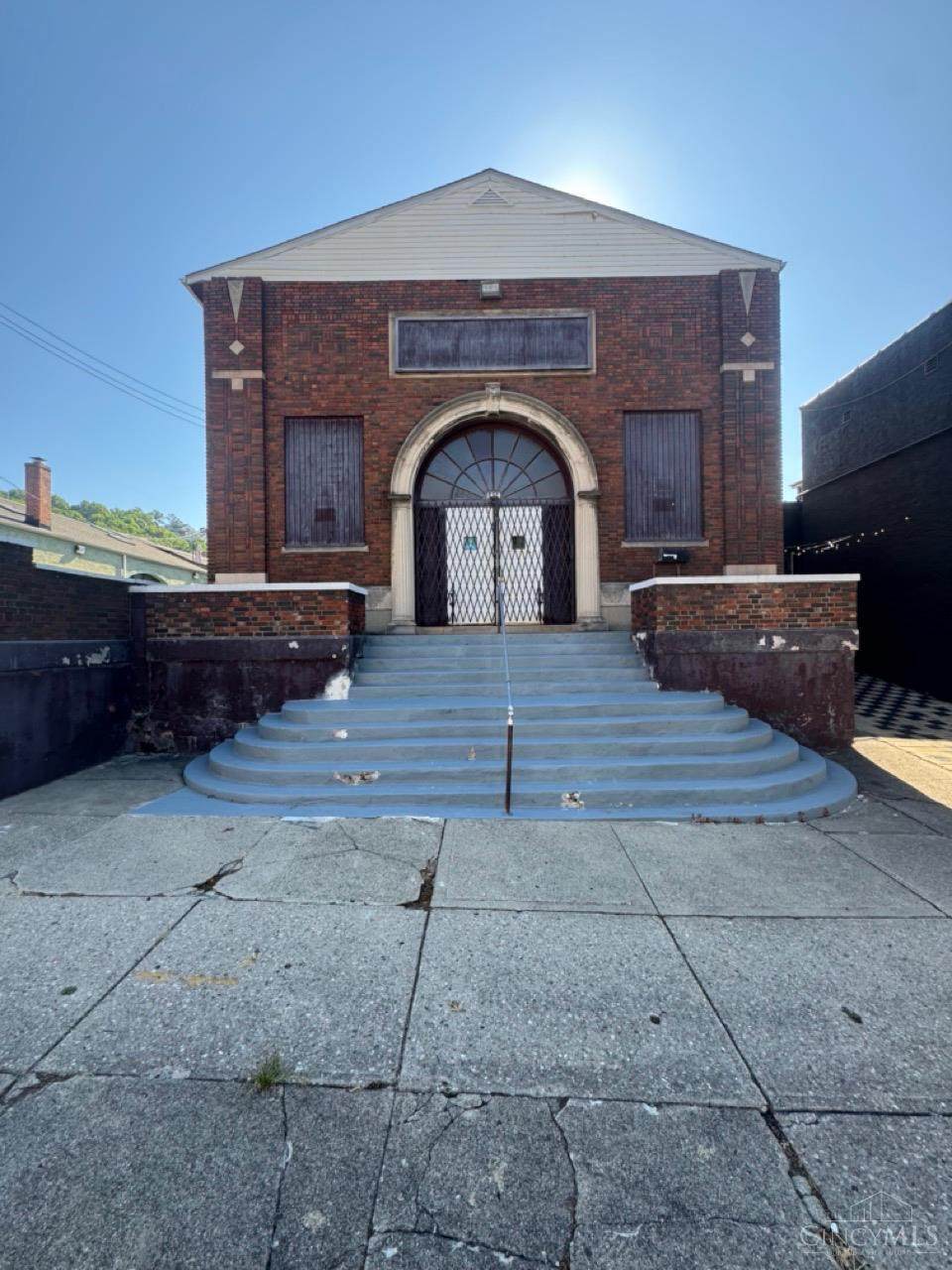 1414 Sycamore Street - Photo 1