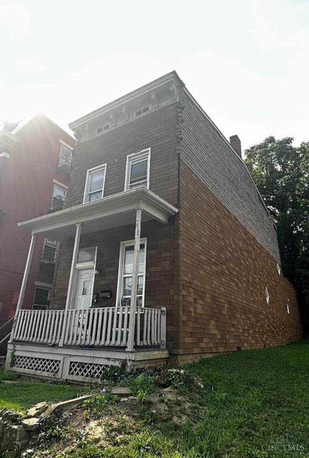 1757 Westwood Avenue - Photo 1