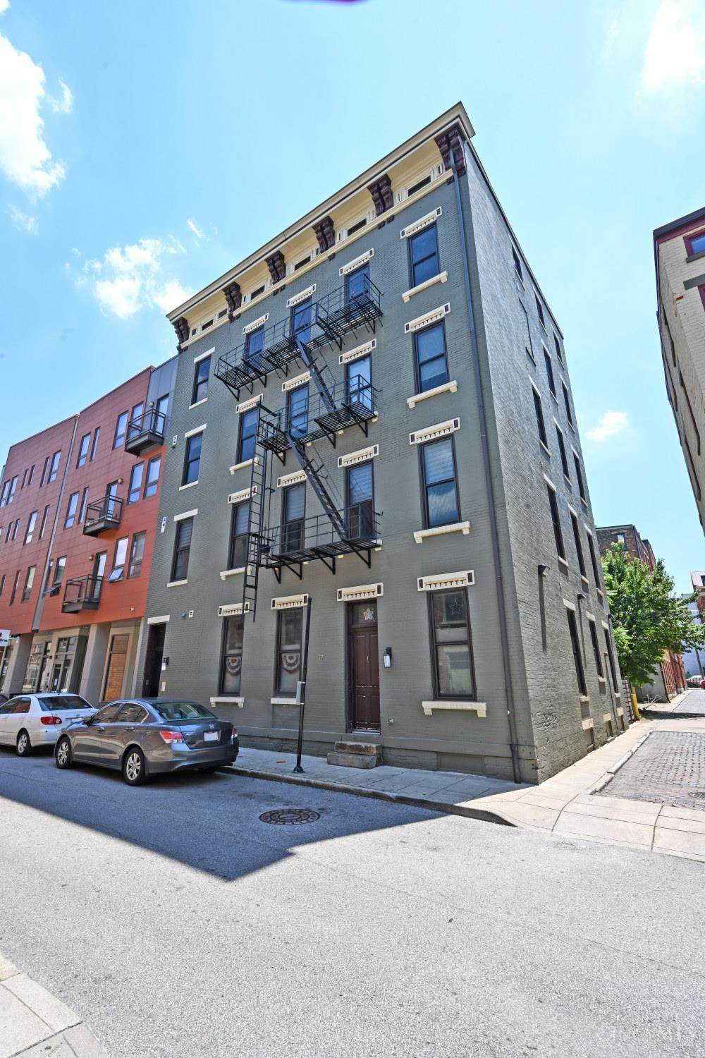 27 Mercer Street - Photo 1