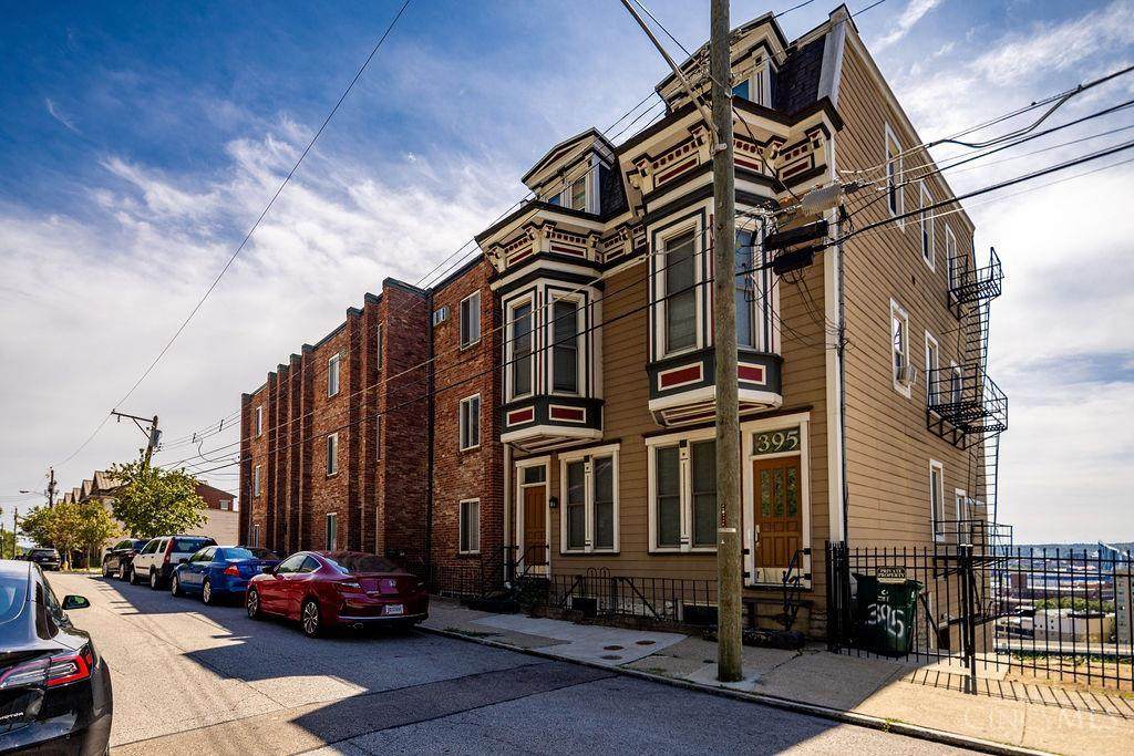 395 Oregon Street - Photo 1