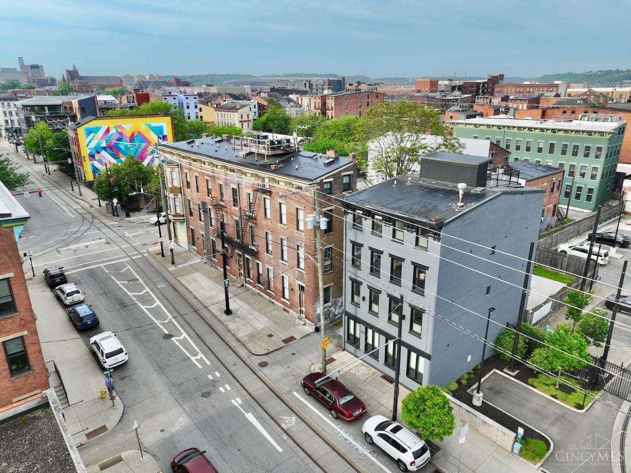 1909 Race Street - Photo 1