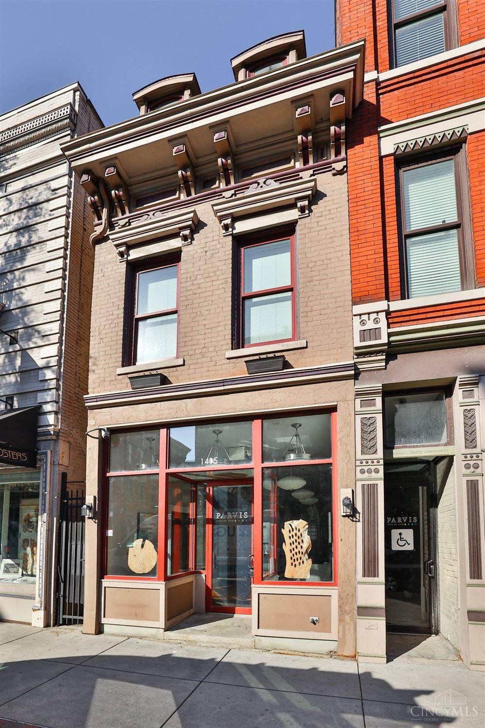 1415 Vine Street - Photo 1