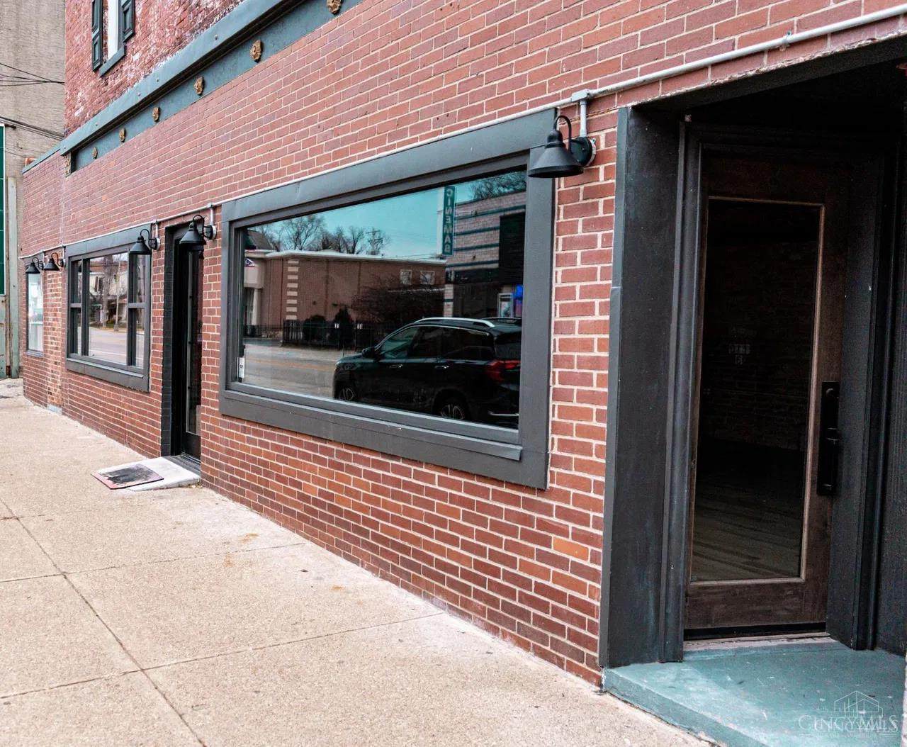 108 Main St - Photo 1