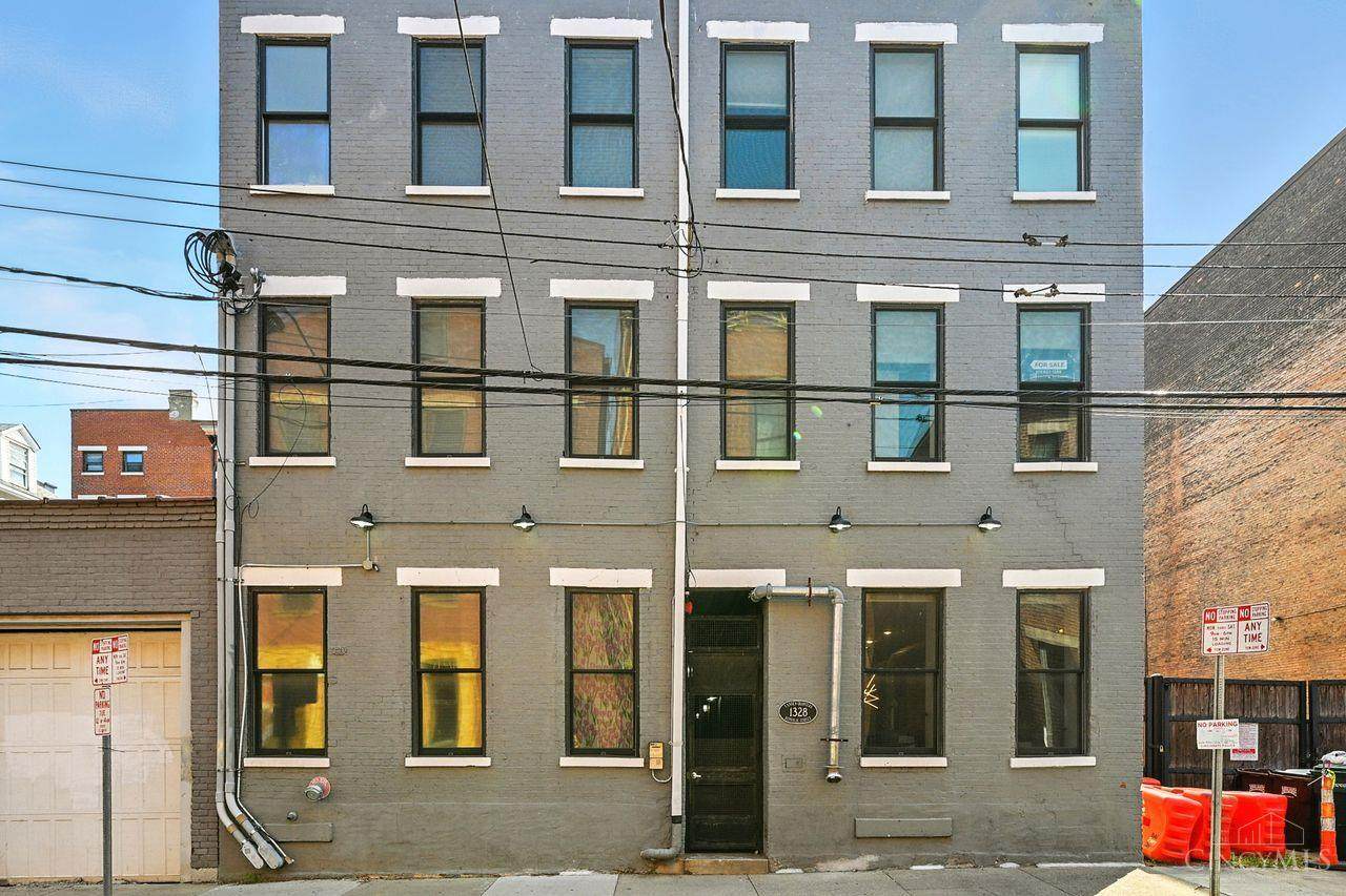 1328 Republic Street - Photo 1